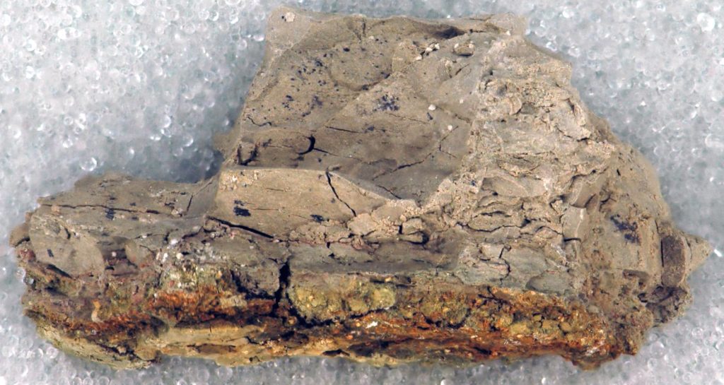 Ani zlato, ani platina: jeden z nejvzácnějších a nejneobvyklejších minerálů na světě byl objeven díky tajnému dopisu