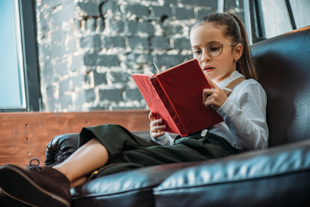 Existují lidé, kteří se zamilují do těch nejodpornějších zločinců, jaké lze v literatuře najít: rozkvět „temného románu“