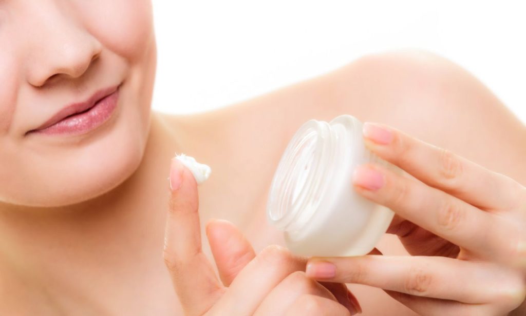 Krém Nivea a olivový olej: domácí trik, který používá stále více lidí