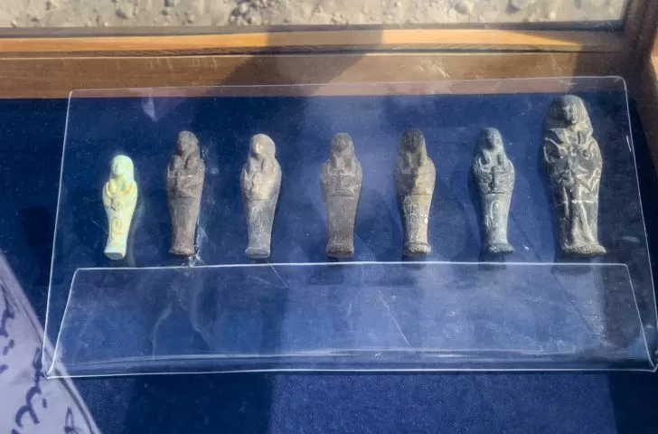 Egypt odhaluje svou „Atlantidu“: na dně moře bylo objeveno potopené město a zachráněny tisícileté poklady