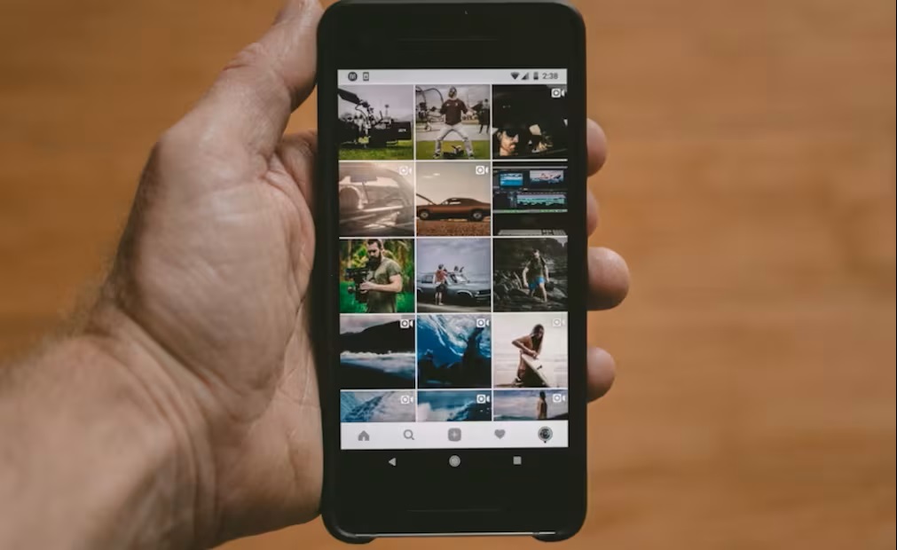 Google Fotky nyní umožňují upravovat obrázky pomocí hlasu
