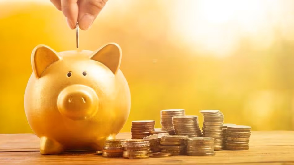 Jak ušetřit peníze v těžkých časech: strategie ekonomů pro boj s poklesem kupní síly