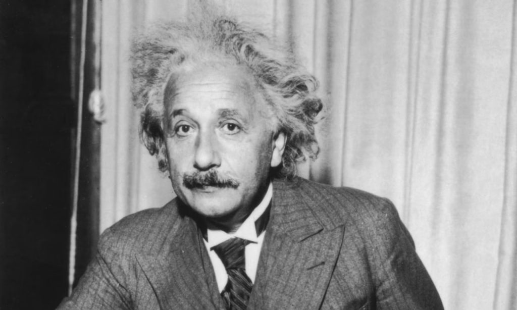 Co je světelný rok a proč jej nelze překonat za méně než jeden rok podle Einsteinovy teorie relativity
