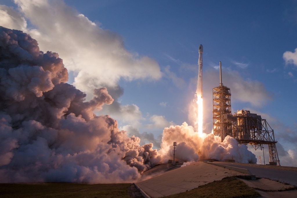 SpaceX dokončila desátý zkušební let své megarakety Starship
