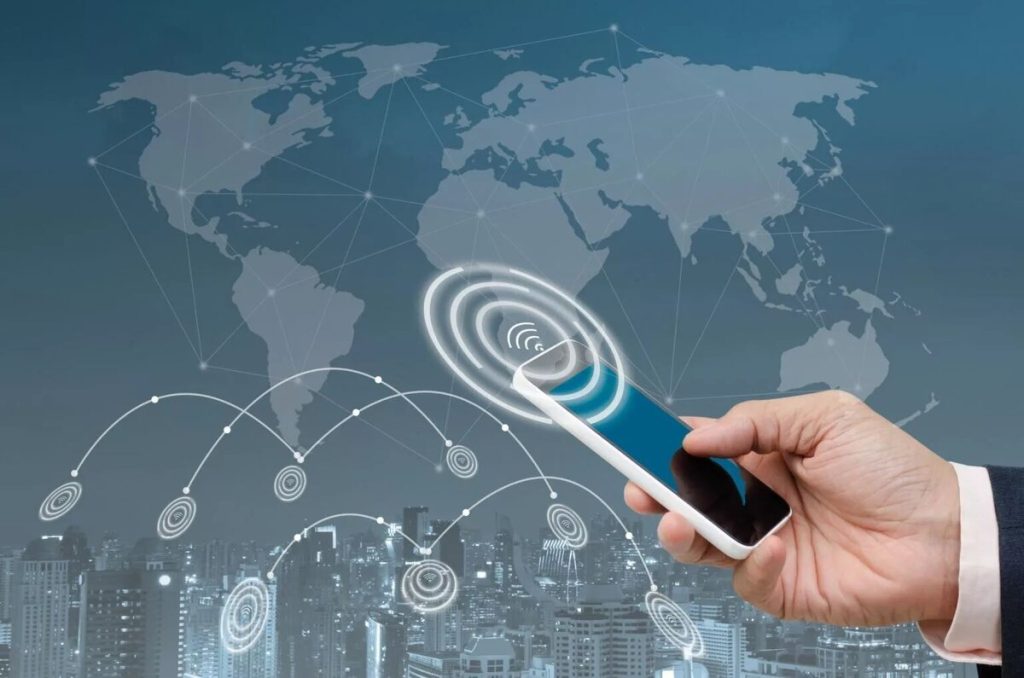 Poprvé se roaming v EU nyní vztahuje i na země mimo Evropskou unii.